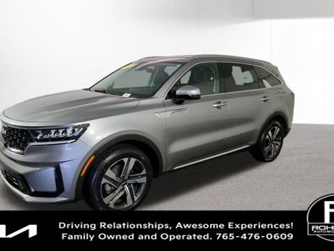 Used 2023 Kia Sorento EX AWD/4WD image 4