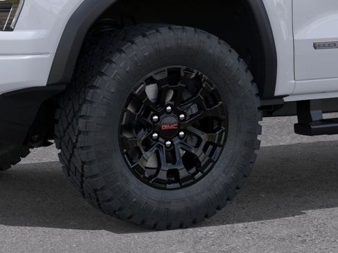 New 2026 GMC Canyon Elevation w/ Convenience Package image 9