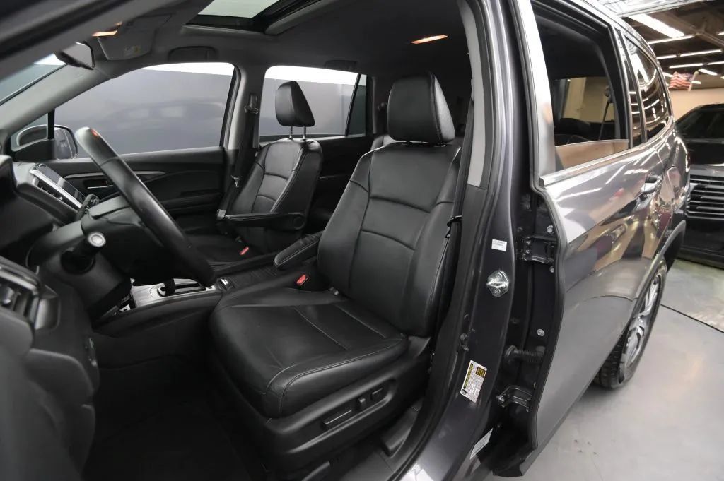 Used 2017 Honda Pilot EX-L image 37