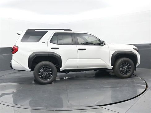 New 2026 Toyota 4Runner SR5 image 2