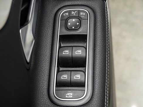 Used 2025 Mercedes-Benz CLA 250 CLA 250 image 31