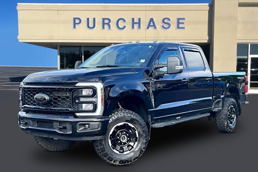 Used 2026 Ford F250 XLT w/ XLT Premium Package AWD/4WD image 3