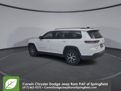 Used 2023 Jeep Grand Cherokee L Limited image 10