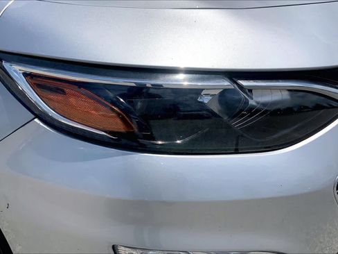 Used 2020 Chevrolet Malibu LS FWD image 27