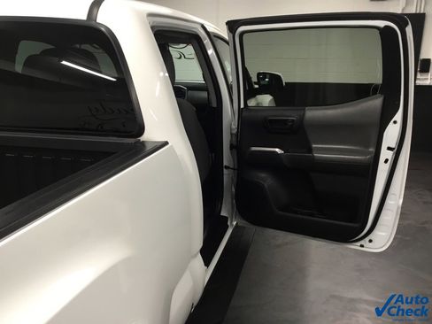 Used 2021 Toyota Tacoma SR5 image 34