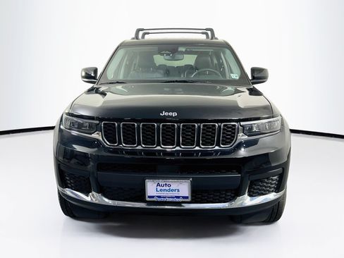 Used 2023 Jeep Grand Cherokee L Laredo AWD/4WD image 2