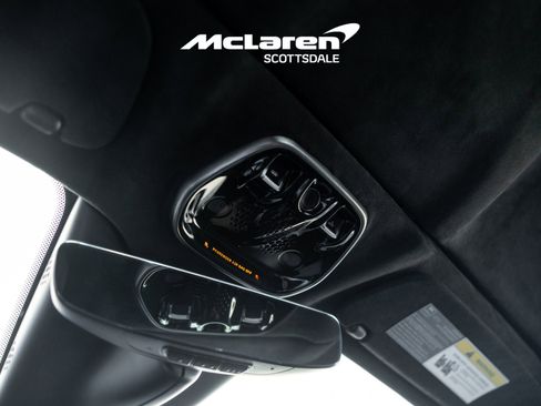 Used 2025 McLaren Artura Spider image 35