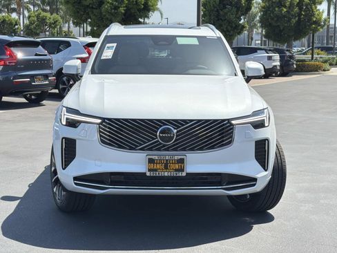 New 2026 Volvo XC90 B6 Plus AWD/4WD image 2