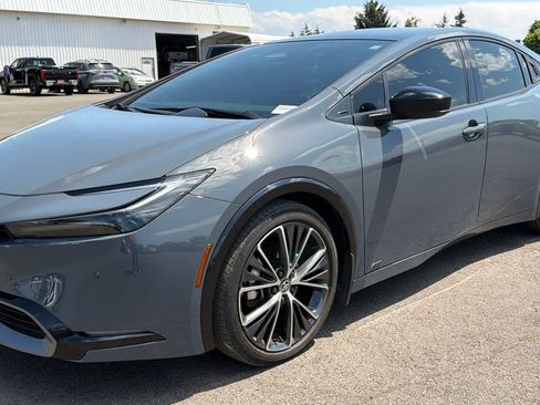 Used 2023 Toyota Prius Limited AWD/4WD image 2