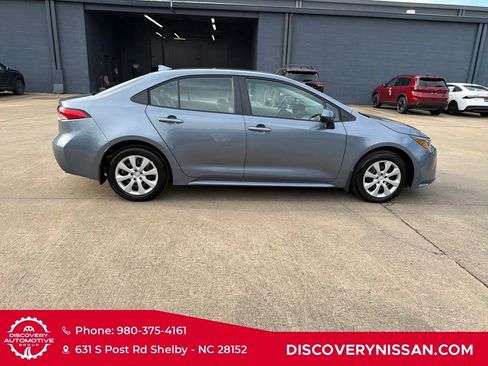 Used 2026 Toyota Corolla LE image 6