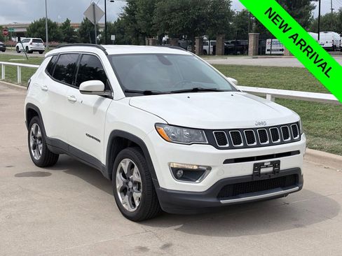Used 2019 Jeep Compass Limited AWD/4WD image 1