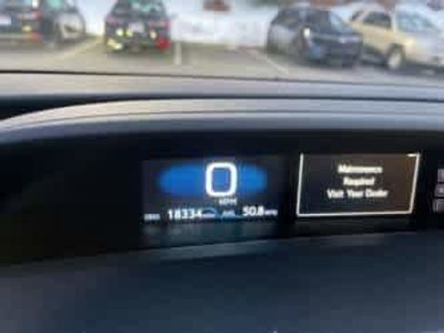 Used 2022 Toyota Prius Prime LE image 22