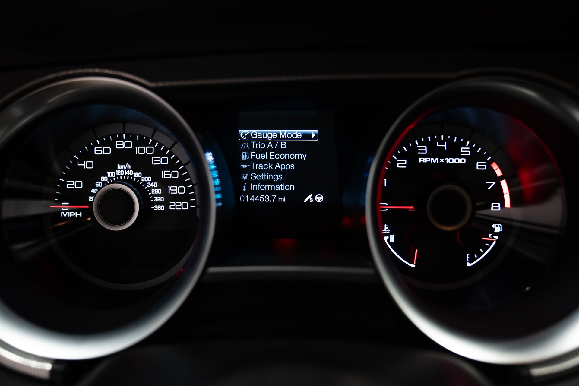 Used 2013 Ford Mustang Shelby GT500 RWD image 16