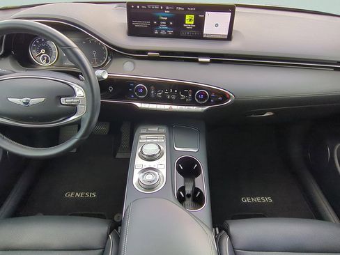 Used 2023 Genesis GV70 2.5T w/ Advanced Package AWD/4WD image 14