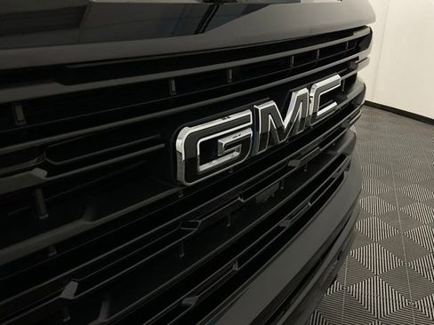 Used 2024 GMC Sierra 1500 Elevation w/ Elevation Premium Package AWD/4WD image 11