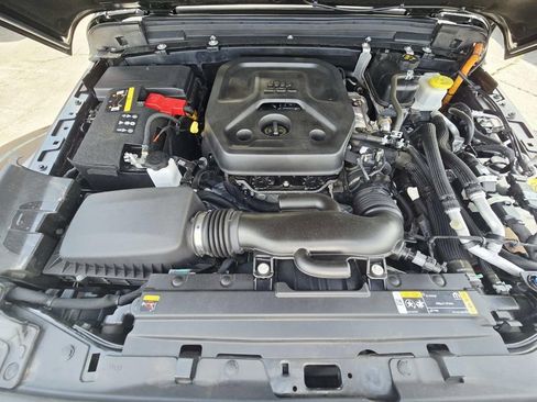 Used 2023 Jeep Wrangler Unlimited Sahara w/ Cold Weather Group image 23