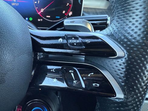 Used 2025 Mercedes-Benz GLC 43 AMG 4MATIC image 36