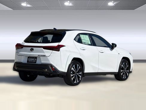 New 2026 Lexus UX 300h AWD image 8