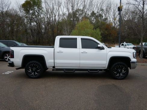 Used 2016 GMC Sierra 1500 SLE image 9