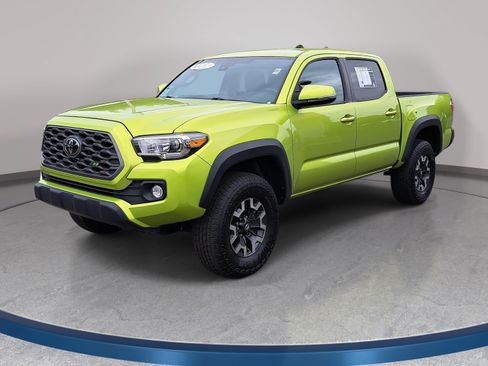 Used 2023 Toyota Tacoma TRD Off-Road w/ Technology Package AWD/4WD image 1