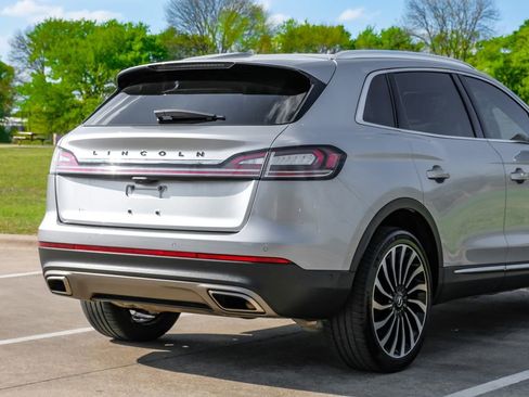 Used 2022 Lincoln Nautilus Black Label AWD/4WD image 12