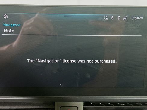 Used 2024 Audi A4 2.0T Premium Plus image 21