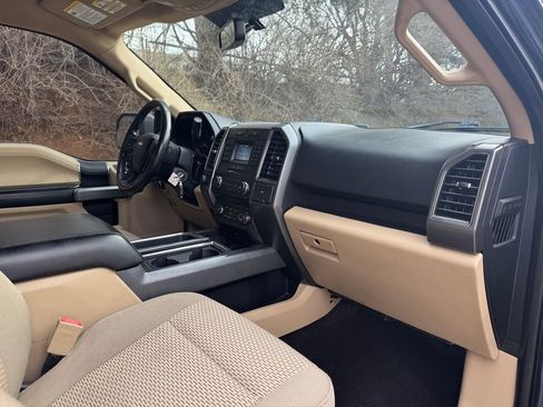 Used 2018 Ford F150 XLT w/ Equipment Group 301A Mid image 10