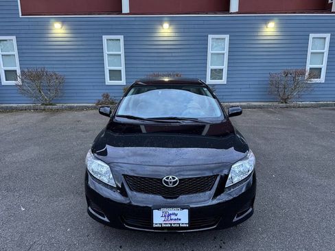 Used 2010 Toyota Corolla LE image 9