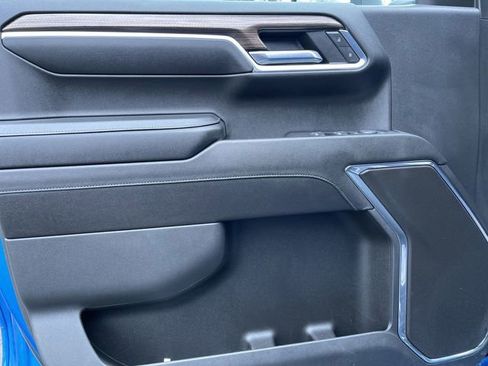 Used 2023 Chevrolet Silverado 1500 RST image 22