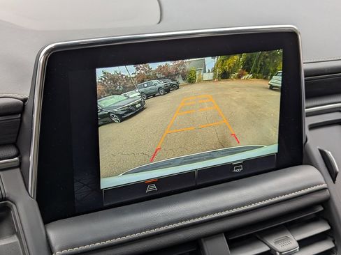 Used 2023 GMC Yukon SLT image 20