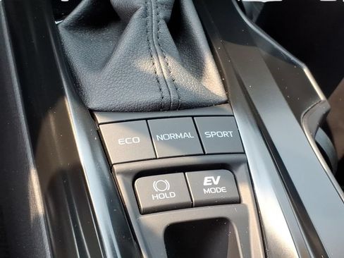 Used 2026 Toyota Camry SE FWD image 20