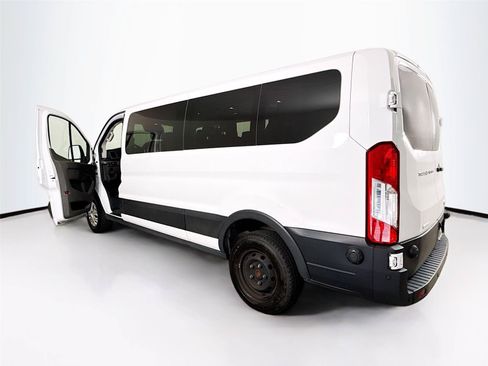 Used 2024 Ford Transit 350 XLT RWD image 17