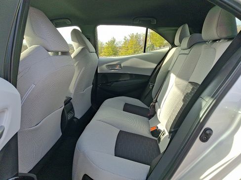 Certified 2023 Toyota Corolla SE image 10