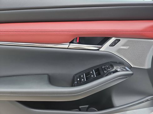 New 2026 MAZDA MAZDA3 2.5 S Hatchback w/ Premium Pkg image 10