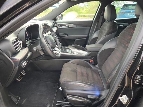 Used 2024 Dodge Hornet GT AWD/4WD image 9