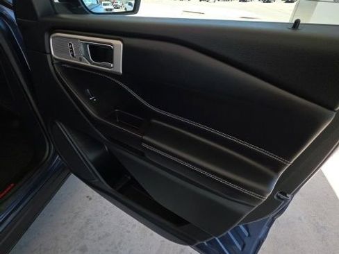 Used 2020 Ford Explorer ST AWD/4WD image 23