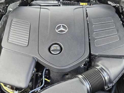 Used 2026 Mercedes-Benz GLC 300 image 21