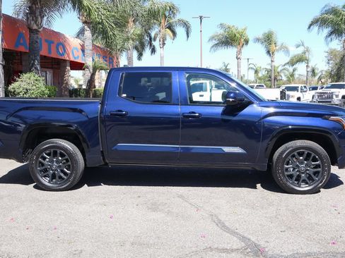 Used 2025 Toyota Tundra Platinum AWD/4WD image 11