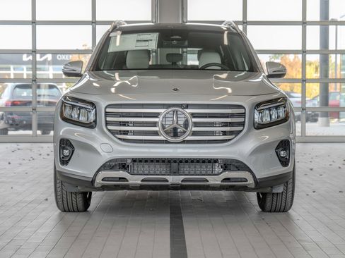 New 2026 Mercedes-Benz GLB 250 4MATIC image 11