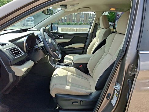Used 2022 Subaru Ascent Premium w/ Convenience Package image 13