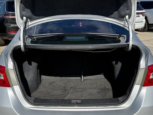 Used 2019 Nissan Sentra S FWD image 26