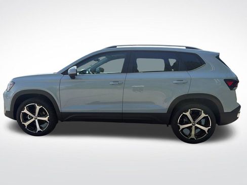 New 2026 Volkswagen Taos SEL AWD/4WD image 6