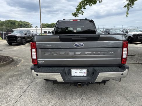 Used 2022 Ford F250 XLT AWD/4WD image 6