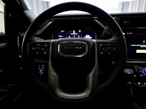 Used 2024 GMC Sierra 2500 Denali w/ Denali Reserve Package image 23