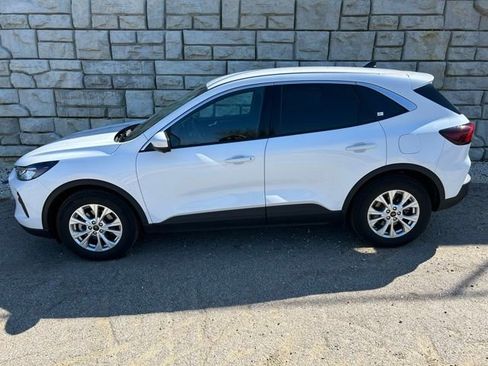 Used 2023 Ford Escape Active w/ Tech Pack #2 image 3