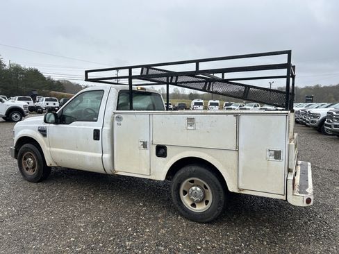Used 2008 Ford F250 image 3