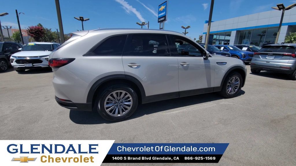 Used 2025 MAZDA CX-90 3.3 Turbo w/ Preferred Package AWD/4WD image 8
