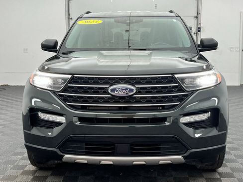 Used 2023 Ford Explorer XLT w/ Equipment Group 202A AWD/4WD image 15