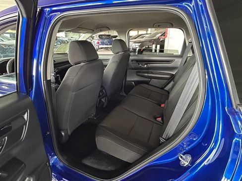 Used 2025 Honda CR-V LX image 30