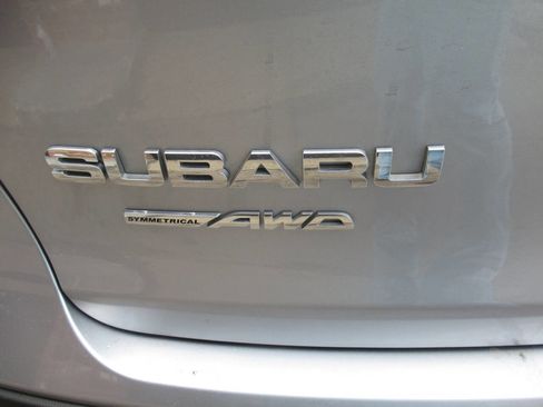 Used 2023 Subaru Ascent Limited image 13